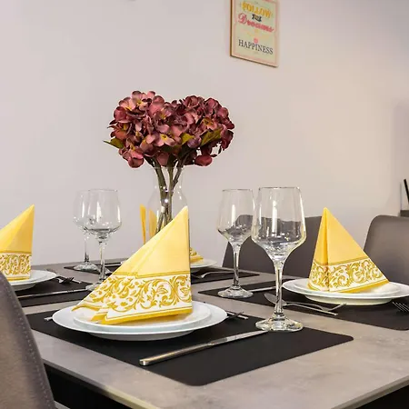 Apartmán Top-floor Flat With Balcony By Flat Manаger *