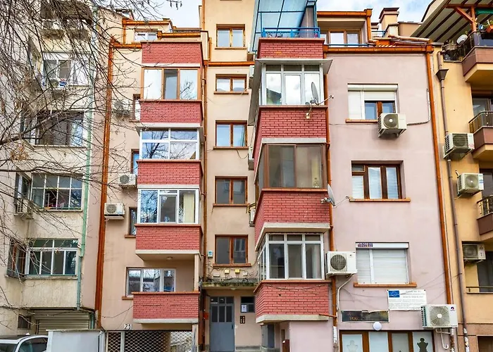 Apartment Top-floor Flat With Balcony By Flat Manаger